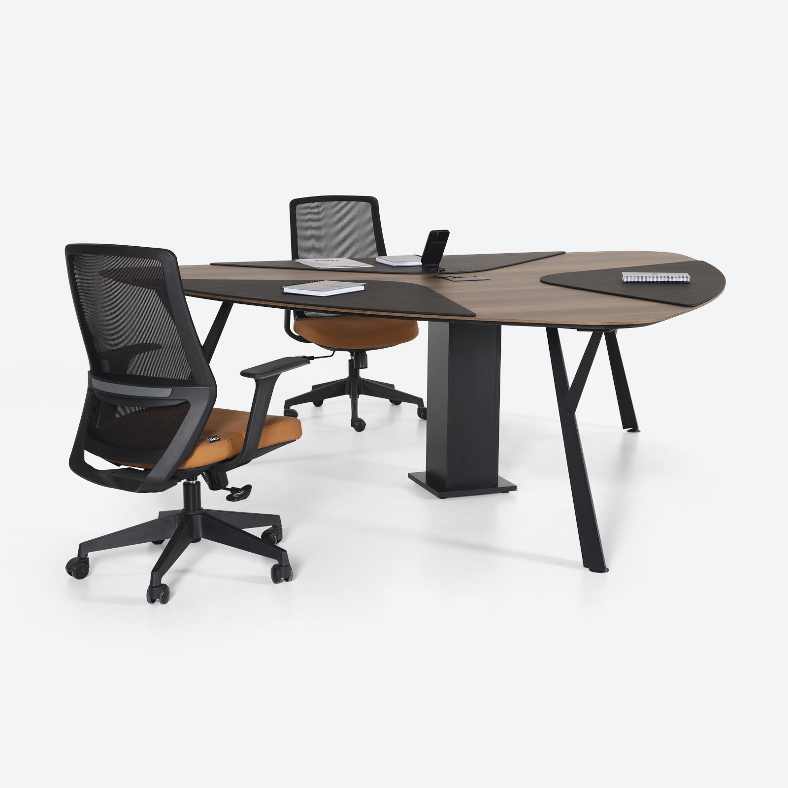 Gatrio Toplantı Masası