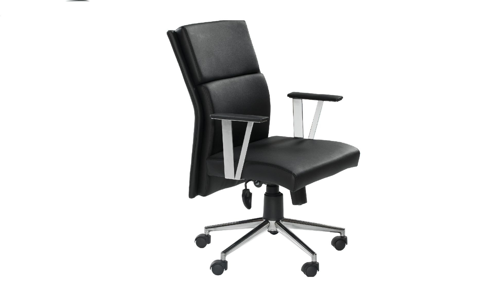 Nevra Krom Şef Koltuğu